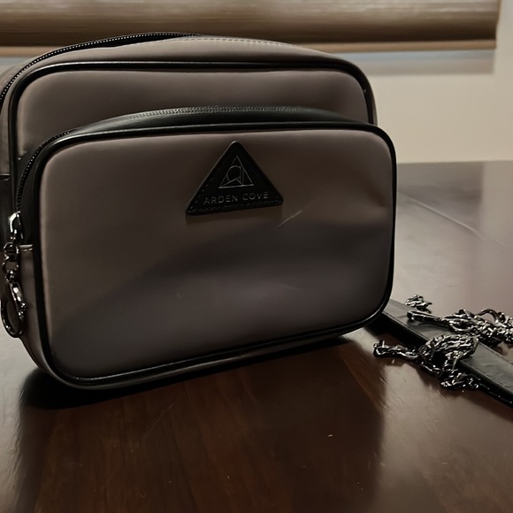 Arden Cove Anti Theft Purse/Clutch - Picture 8 of 9